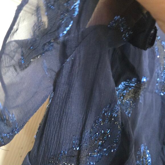 BCBGMAXAZRIA Sheila Metallic Silk Ruffle Sleeve Dress Size 0 - Picture 14 of 16